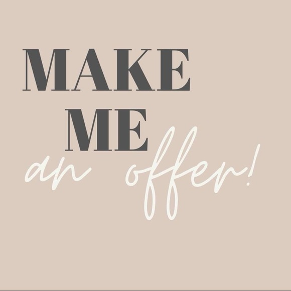 🩷SEND ME OFFERS! - Picture 1 of 1